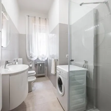 Casa Amelia Elegant Parcheggio Gratuito * Πάρμα